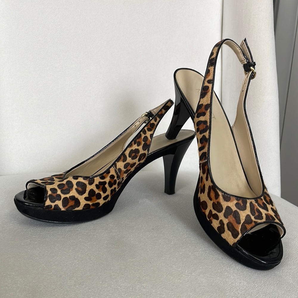Ladies Nine West heels